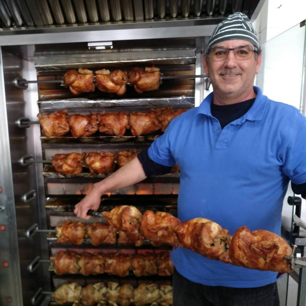 POLLOS-FREIDURIA-LOS-MANOLOS-CONIL-cadiz-web